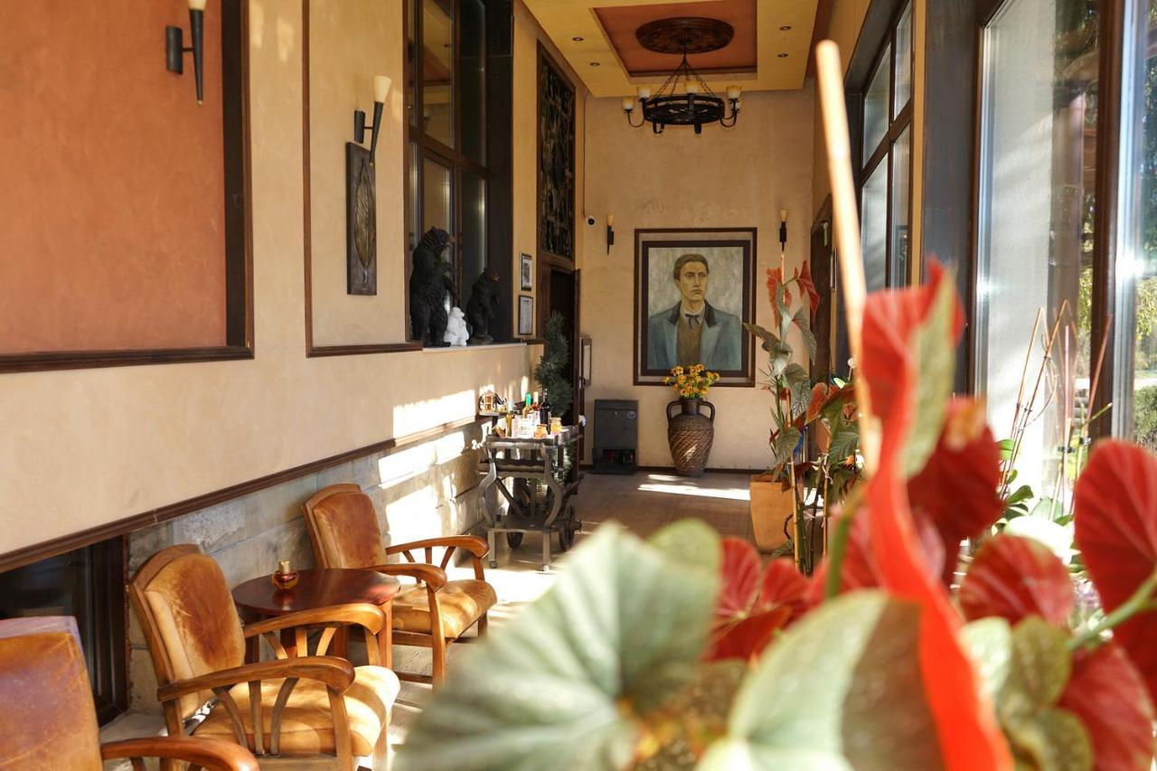 Complex Praveshki Hanove Pravets Bagian luar foto