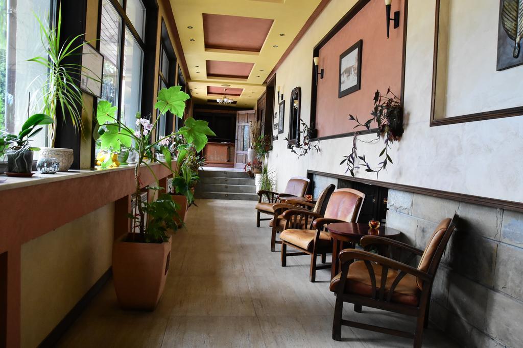 Complex Praveshki Hanove Pravets Bagian luar foto
